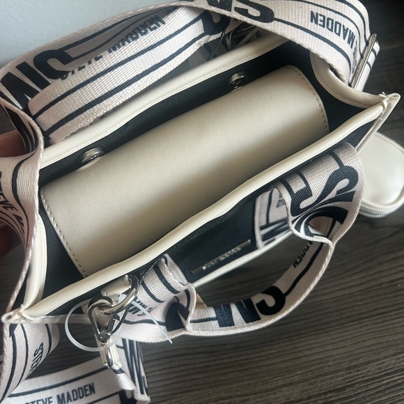 Steve Madden Tote Bag Purse - Picture 4 of 4